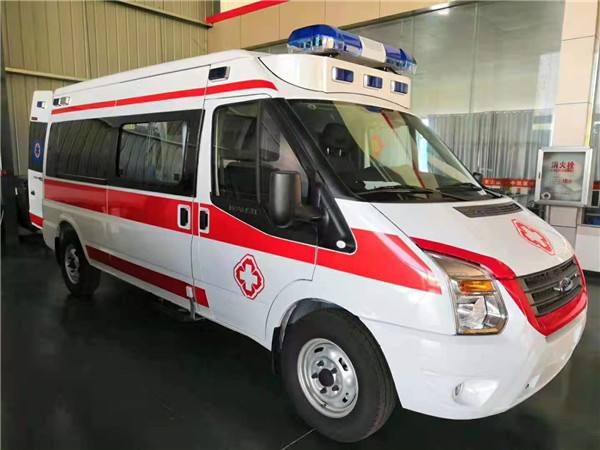 盈江县福特V362救护车