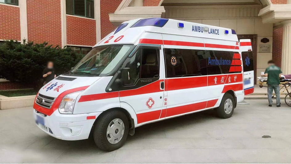 盈江县重症监护救护车